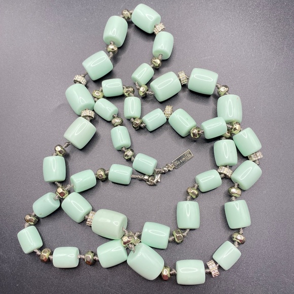 THE LIMITED Mint Green Glass Beads Hand-Knotted Silk Long Necklace - Picture 2 of 8